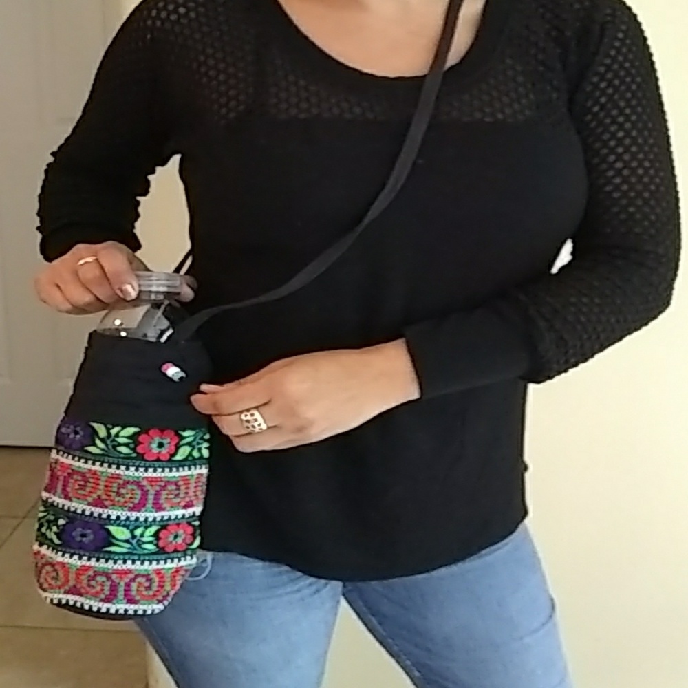 Water bottle tote